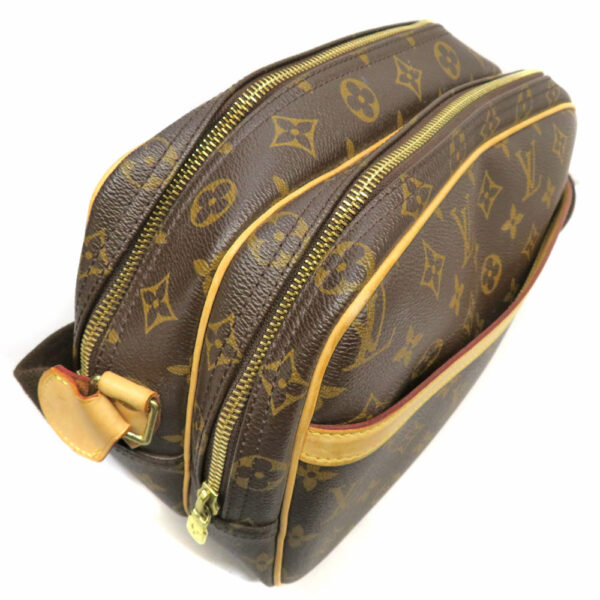 2556 Louis Vuitton Reporter PM Monogram Shoulder Bag