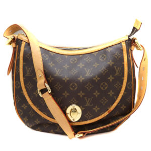 2593 1 Louis Vuitton Speedy 30 Monogram Handbag Brown