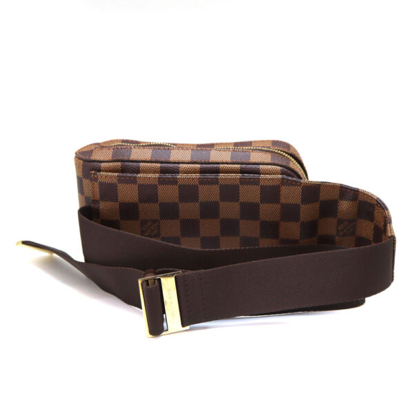 2594 2 Louis Vuitton Jeronimos Body Bag Damier Canvas Brown