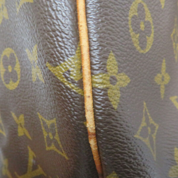 2769 Louis Vuitton Keepall Bag Monogram Canvas Brown