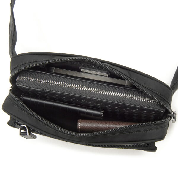 2vl9772dmgf0002woo 5 Prada Belt Bag Black