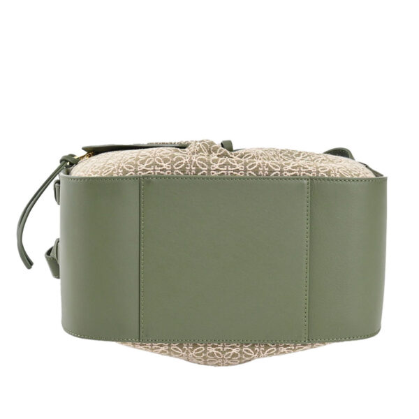 3000045023 3 LOEWE Handbag Leather Green