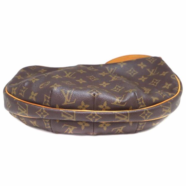 3080 5 Louis Vuitton Croissant MM Shoulder Bag Monogram