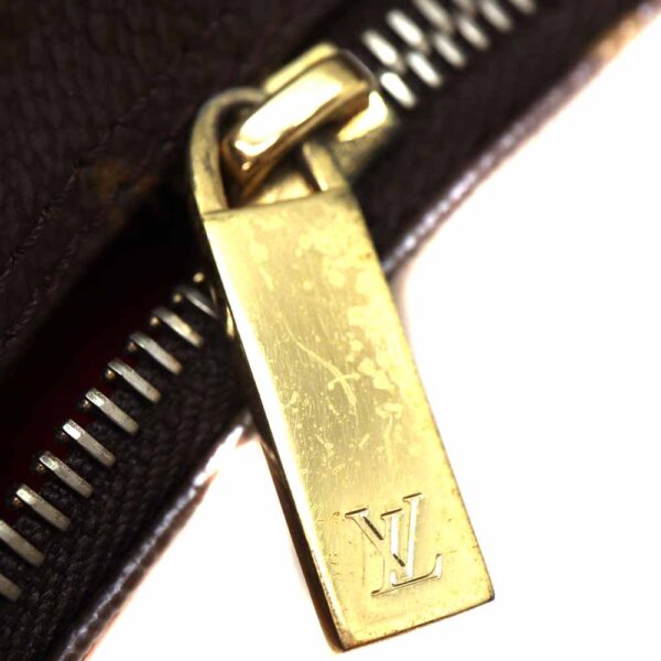 3080 9 Louis Vuitton Croissant MM Shoulder Bag Monogram