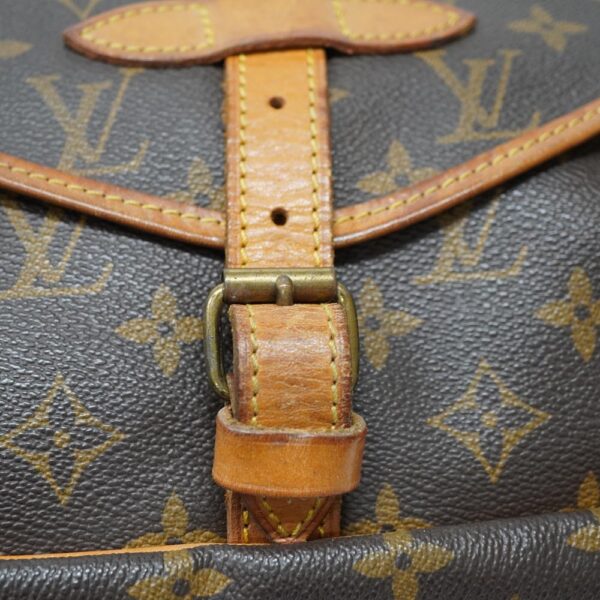 3318 14 Louis Vuitton Saumur 30 Bag