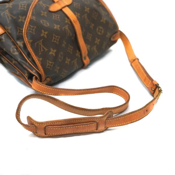 3318 7 Louis Vuitton Saumur 30 Bag