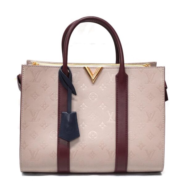 3512 1 Louis Vuitton Very Tote MM Bag