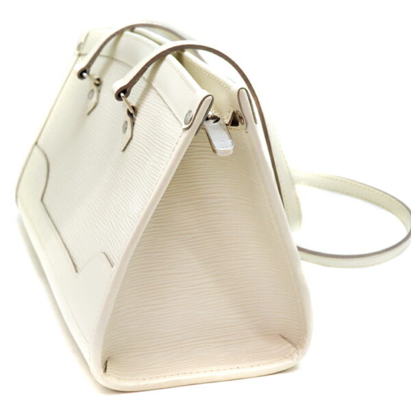 4296 4 Louis Vuitton Madeleine PM Handbag Epi Leather White