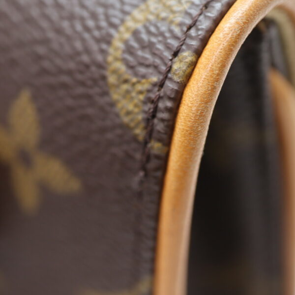 4485 9 Louis Vuitton Pochette Florentine Monogram Canvas Brown