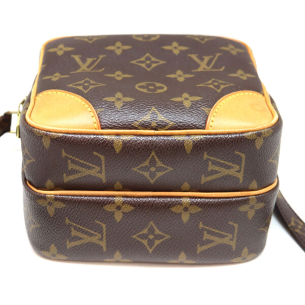 4788 5 Louis Vuitton Amazon Shoulder Bag Monogram Canvas Brown