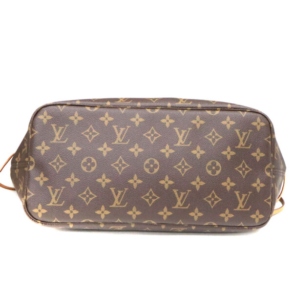 483 5 Louis Vuitton Neverfull MM Tote Bag Monogram Canvas Brown