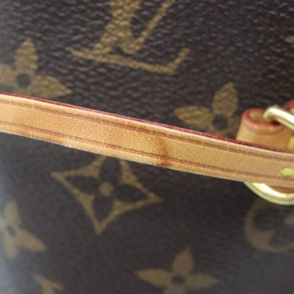 483 9 Louis Vuitton Neverfull MM Tote Bag Monogram Canvas Brown