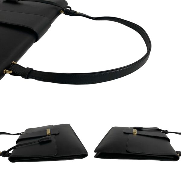 499a2251125 6 Salvatore Ferragamo Leather Shoulder Bag Black