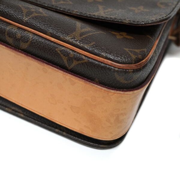 5 5 Louis Vuitton Cartesier GM shoulder bag Monogram