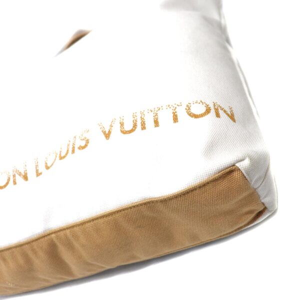 5120 6 Louis Vuitton Fondation Tote Bag