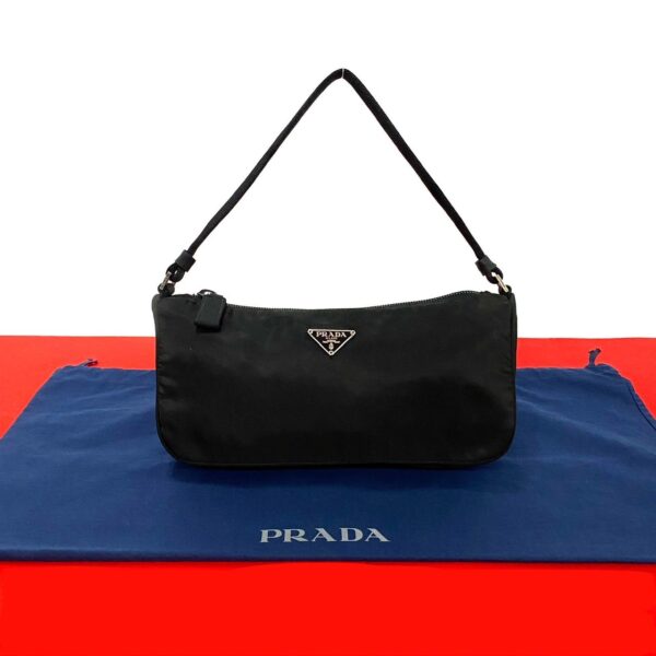 524c3152605 1 Prada Triangle Fittings Nylon Pouch Black