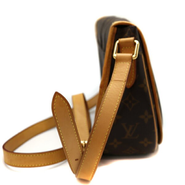 5639 4 Louis Vuitton Menilmontant PM Shoulder Bag Canvas Brown