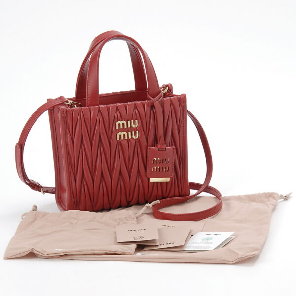 5ba277n88f0011ooo 3 Miu Miu Matelassé Handbag Red