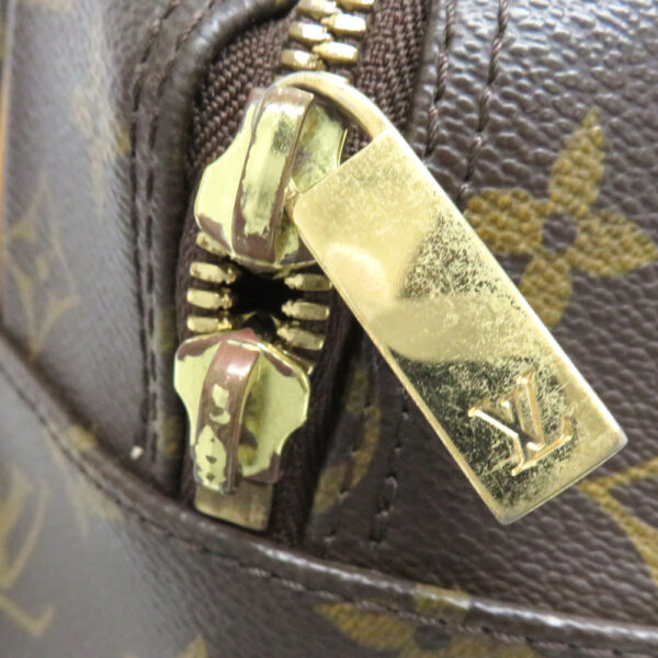 6872 8 Louis Vuitton Cité GM Monogram Handbag