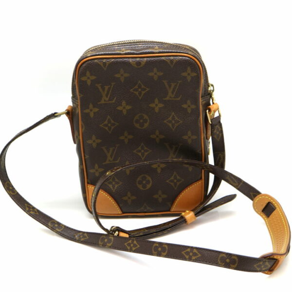 6890 2 Louis Vuitton Amazon Shoulder Bag Monogram Brown