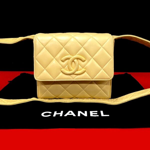 6sbb a2980047 1 Chanel Matelasse Coco Mark Lambskin Shoulder Pochette Beige