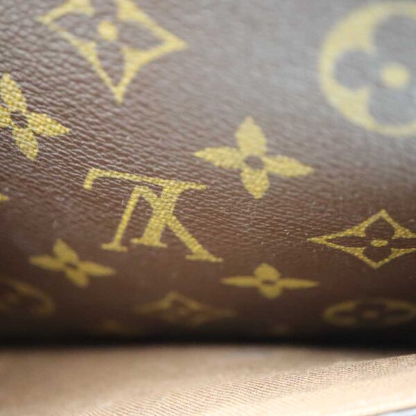 7176 8 Louis Vuitton Sologne Shoulder Bag Monogram Canvas Brown