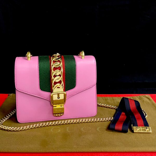 771a771 28364 1 Gucci Sylvie Sherry Line Leather Chain Mini Shoulder Bag Pochette Pink