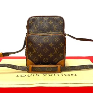 774b773 27821 1 Louis Vuitton Monogram Favorite PM Chain Shoulder Bag Brown PVC Leather