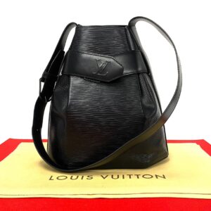 774b774 29586 1 Louis Vuitton Black Epi Leather Saint Jacques PM