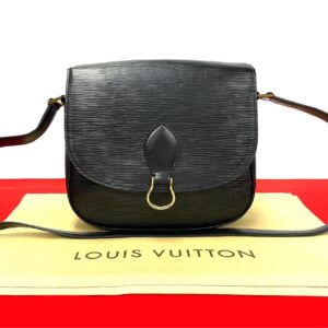 776b773 23178 1 Louis Vuitton Brea MM Shoulder Bag 2WAY Amarant Purple Patent Leather