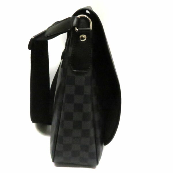 7882 4 Louis Vuitton Daniel GM Shoulder Bag Damier Graphite Black