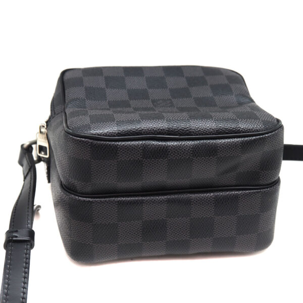 820 5 Louis Vuitton Rem Shoulder Bag Damier Graphite Black