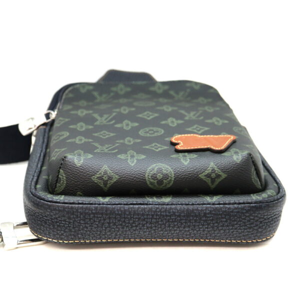 8298 5 Louis Vuitton Avenue Sling Bag Monogram Record Green Navy