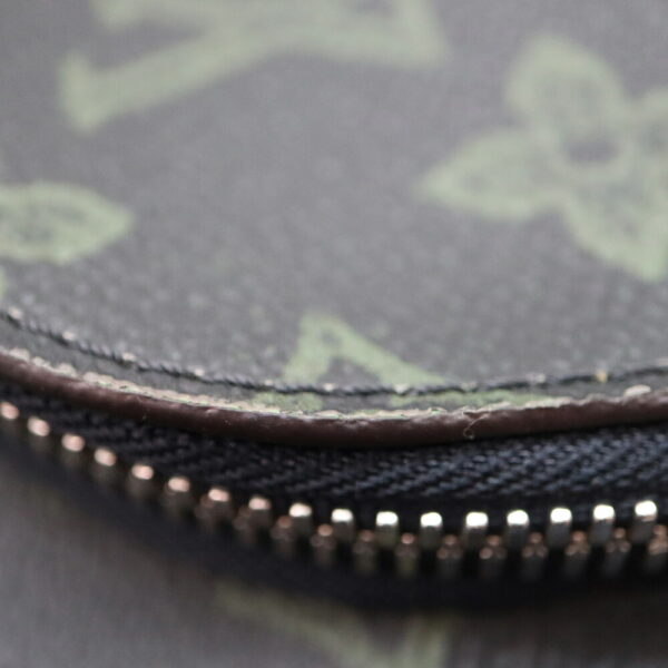 8298 8 Louis Vuitton Avenue Sling Bag Monogram Record Green Navy