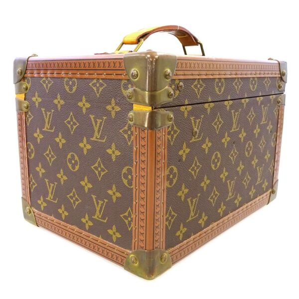 8951878 02 Louis Vuitton Boite Flacon Monogram Case