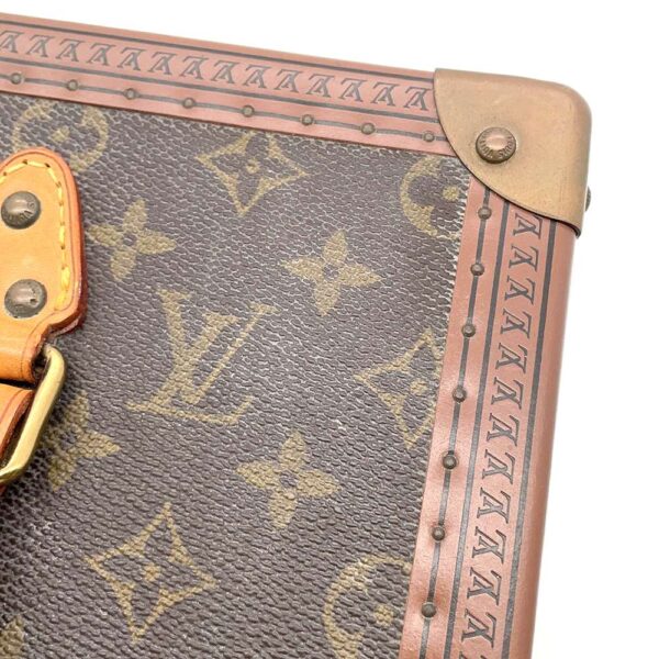 8951878 08 Louis Vuitton Boite Flacon Monogram Case