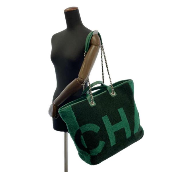 8976994 06 Chanel Deauville Line Mouton 2way Shoulder Bag Green