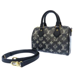 9043626 01 Prada Nylon Quilted Shoulder Bag