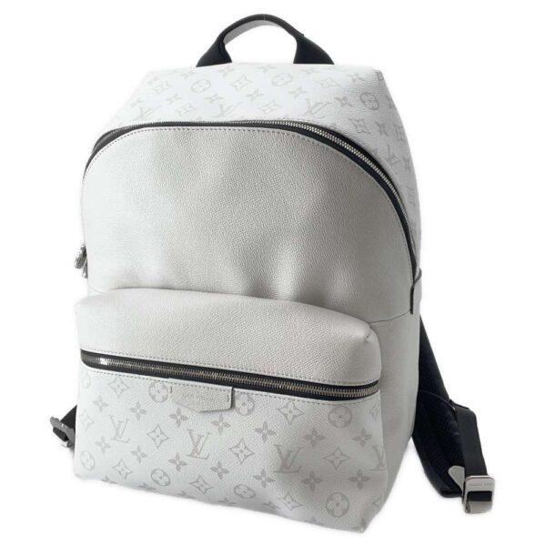 9361379 01 Louis Vuitton Discovery PM Taigarama Backpack White