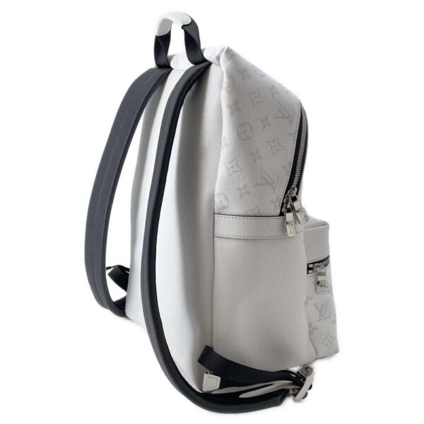 9361379 02 Louis Vuitton Discovery PM Taigarama Backpack White