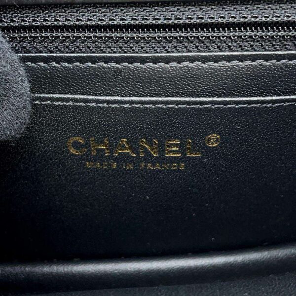 9398535 12 Chanel Matelasse 255 Mini Aged Calf Bag Black