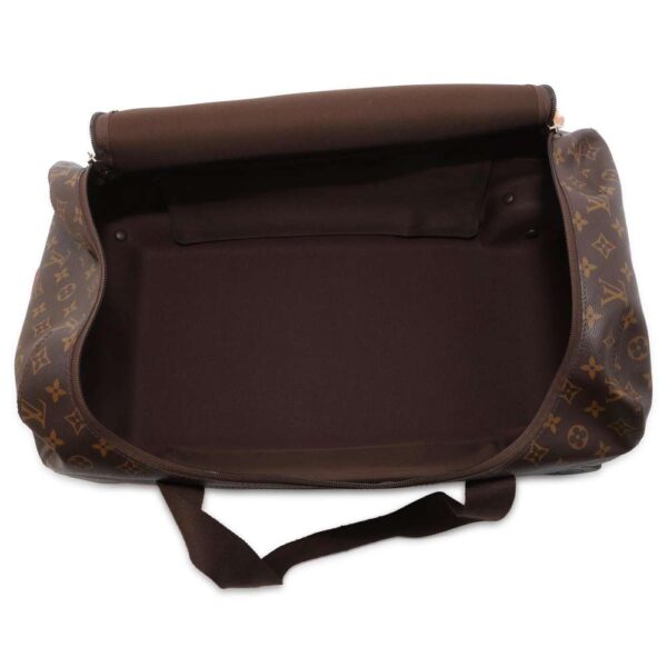 9464896 05 Louis Vuitton Horizon Soft Monogram Suitcase