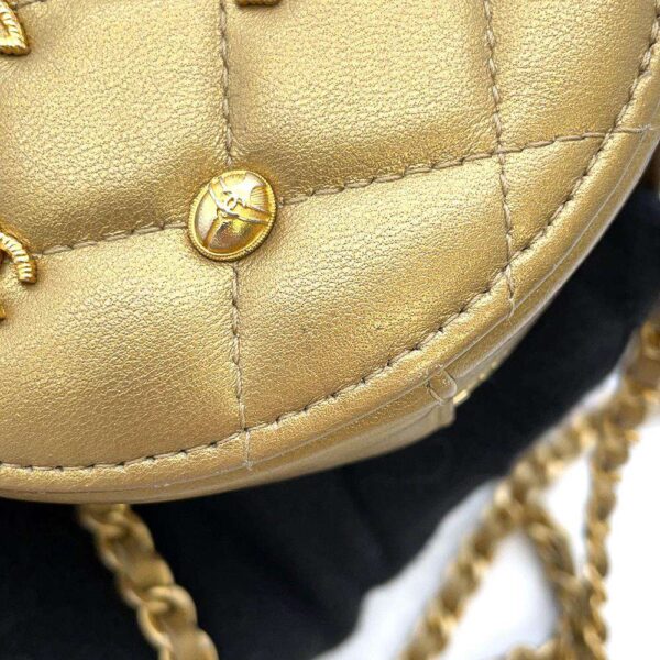 9503038 09 Chanel Cocomark Matelasse Round Lambskin Bag