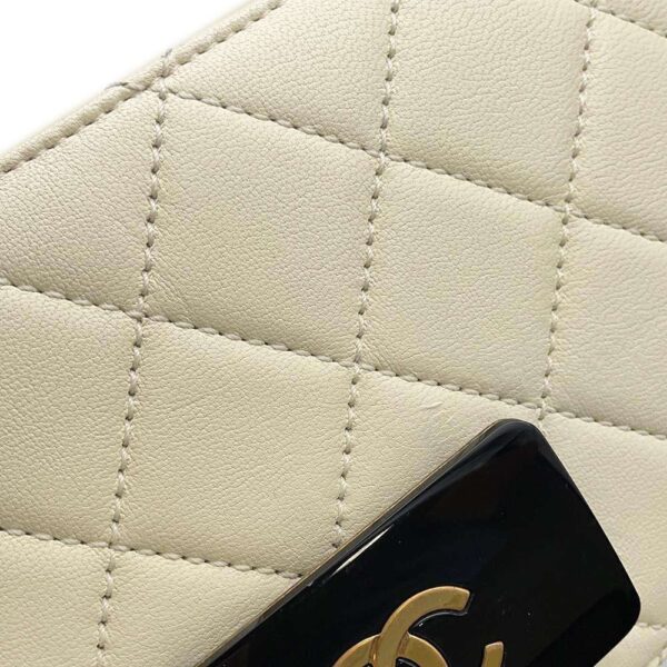 9535763 07 Chanel Beauty Lock Flap Coco Mark Leather Shoulder Bag White