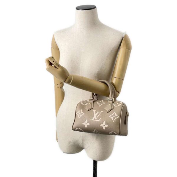 9580046 04 Louis Vuitton Speedy Bandouliere Empreinte Shoulder Bag Beige