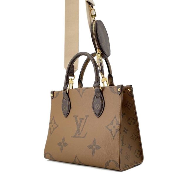 9603134 02 Louis Vuitton On The Go PM Monogram Reverse Handbag