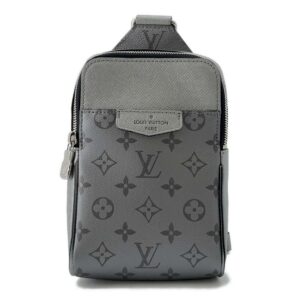 9603288 01 Louis Vuitton Chanti PM Monogram Shoulder Bag Brown