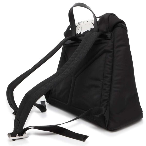 9605220 02 Prada Rucksack Signeau Nylon Black