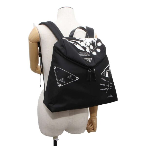 9605220 04 Prada Rucksack Signeau Nylon Black