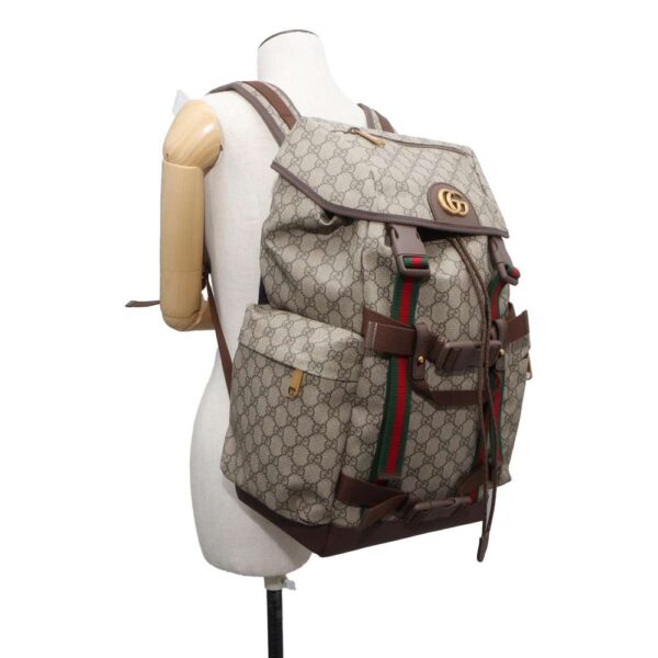 9607422 04 Gucci Skateboard Web GG Supreme Backpack